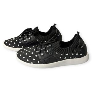 Isaac Mizrahi Women's Shoes Isaac Mizrahi Reece Polka-Dot Lace-Up Knit Sneakers